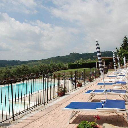 Апартаменты Borgo Sanguineto Туоро-суль-Тразимено Экстерьер фото